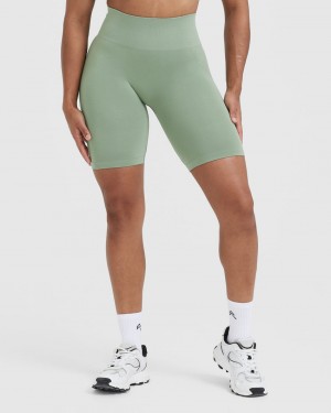 Oner Active Effortless Seamless Cycling Kurze Hose Olivgrün | GLIEKBA-67