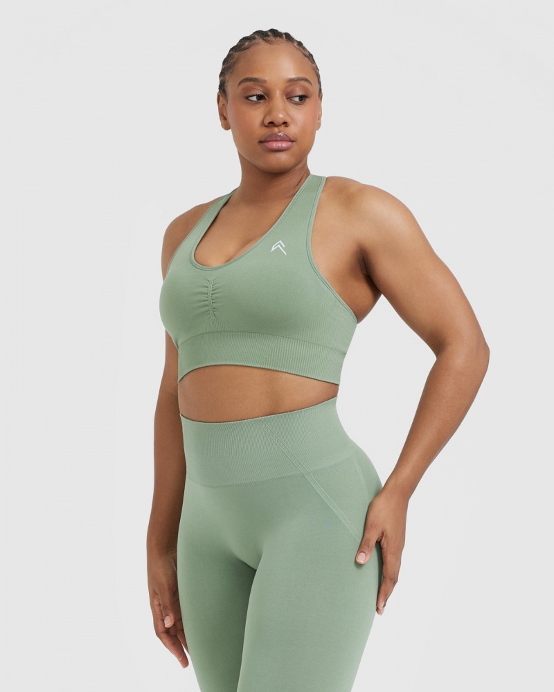 Oner Active Klassische Seamless 2.0 V-Neck Bralette Sports Bras Olivgrün | YBCRGUI-46